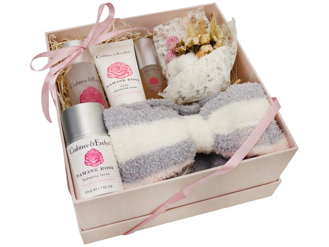 Wine n Food Hamper - Crabtree and Evelyn skin care gift box - SE0228A2 Photo